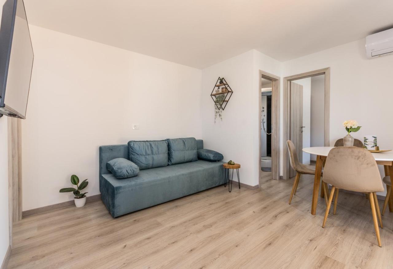 Mobile House Mm Biograd Na Moru Exterior foto